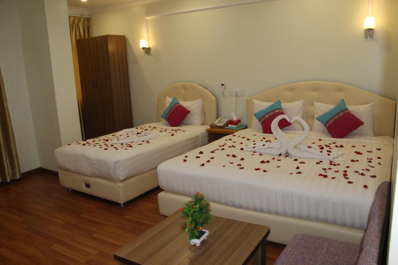 Hotel Grace Taunggyi Extérieur photo