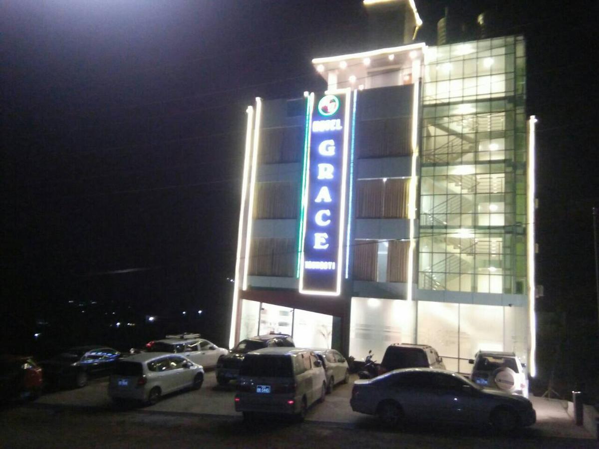 Hotel Grace Taunggyi Extérieur photo