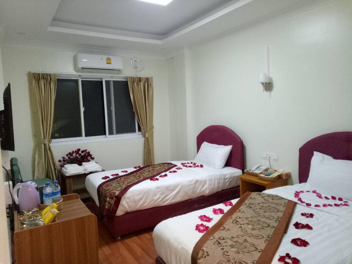 Hotel Grace Taunggyi Extérieur photo