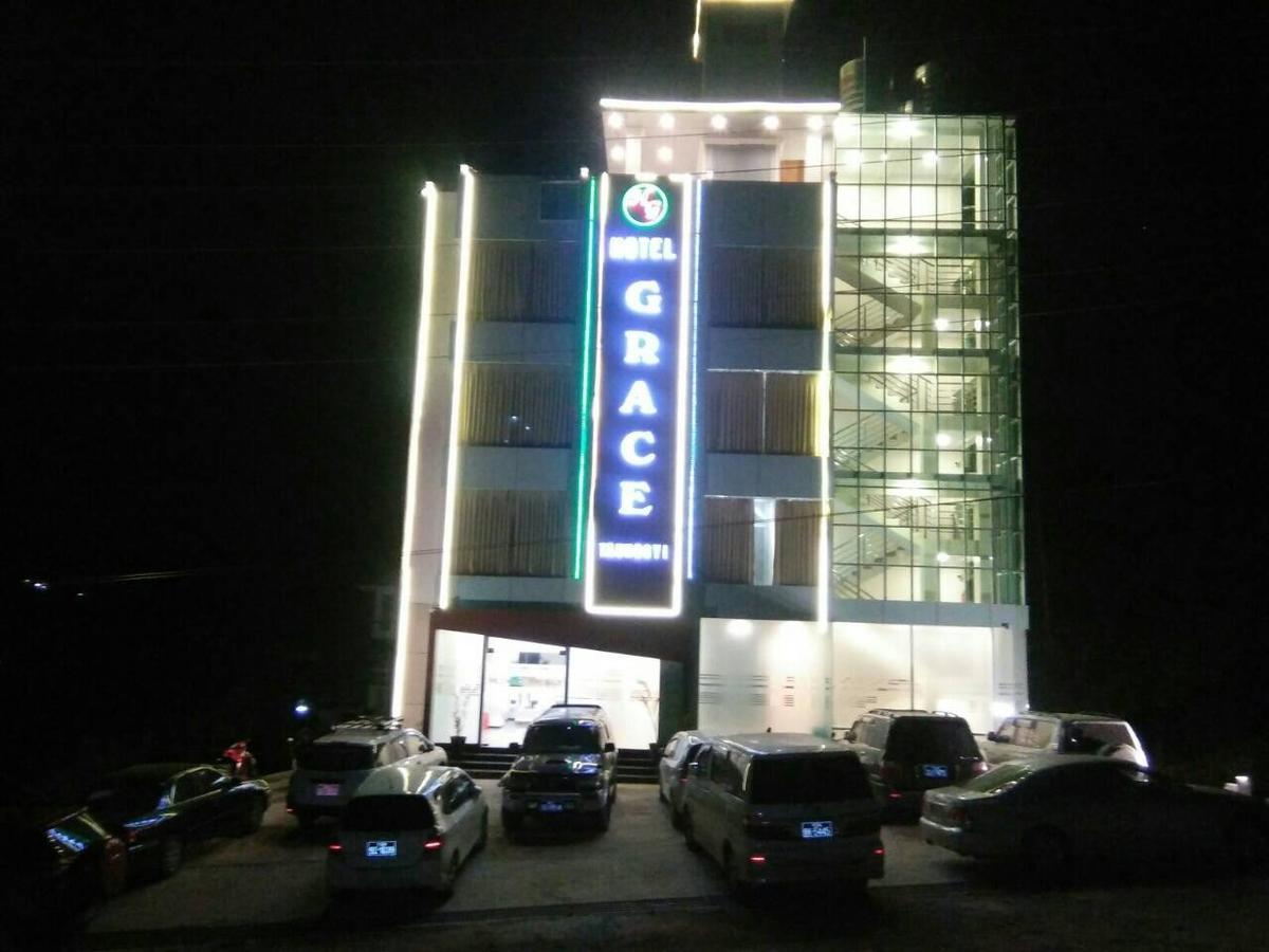 Hotel Grace Taunggyi Extérieur photo